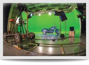 QuickTimeCinema's tweet photo. Bring your vehicle inside your shoot http://t.co/Em6zjwujjC