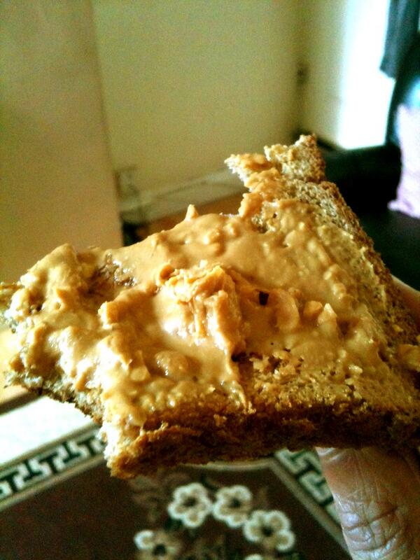 SaBs0711's tweet image. Committing a gymmers sin #eatingBREAD!! 😱