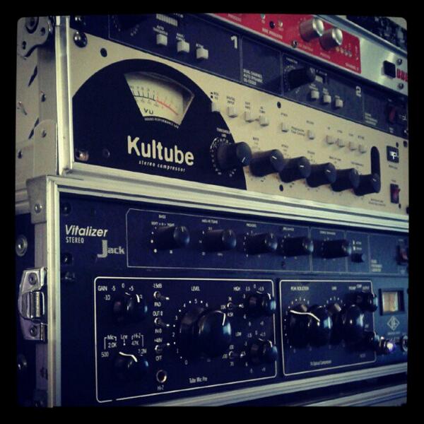 #Mixage de l'EP finish ! 
Go mastering !!!
