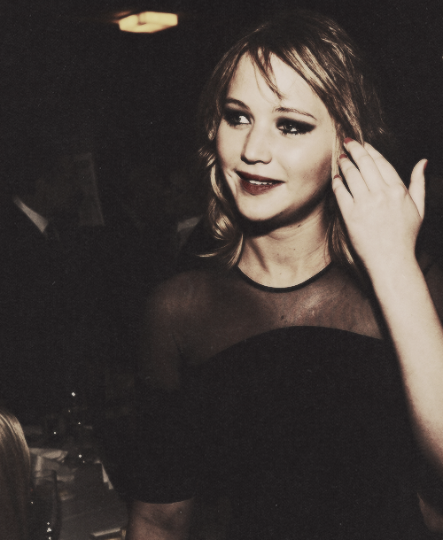 xohlawrence's tweet photo. Ugh she's so perfect http://t.co/OXaGGm7oM2