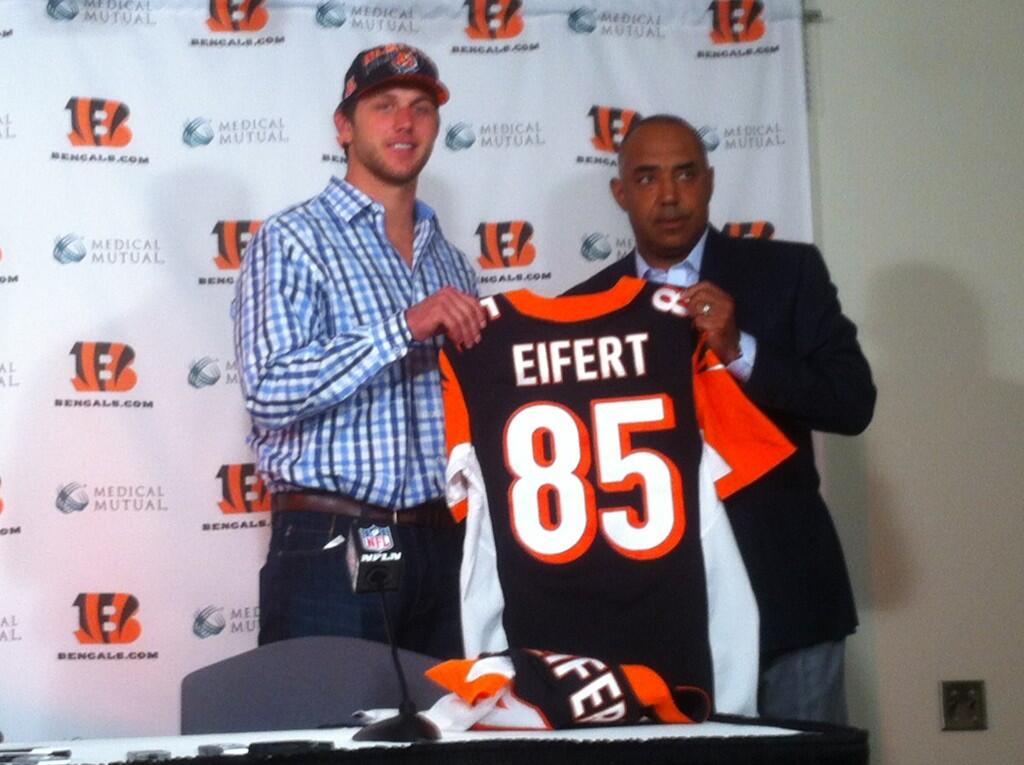 BIzNOkcCEAEExGQ.jpg:large