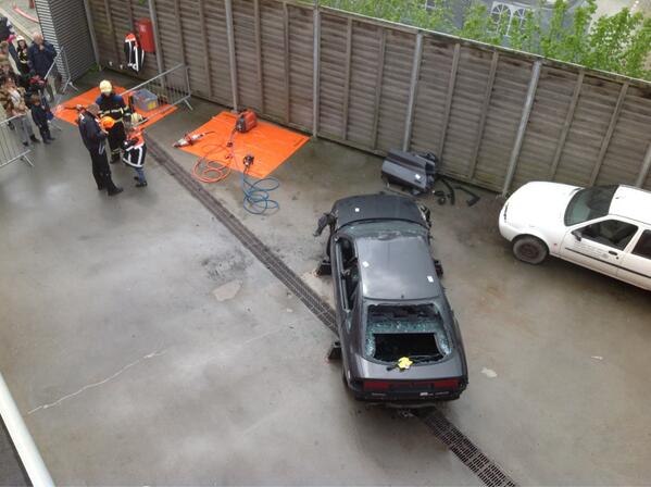 foilzone's tweet image. Alleen een kapper knipt vaker!! Kom nu kijken op de Triosingel 34 in Culemborg!

RT = fijn!

#brandweer