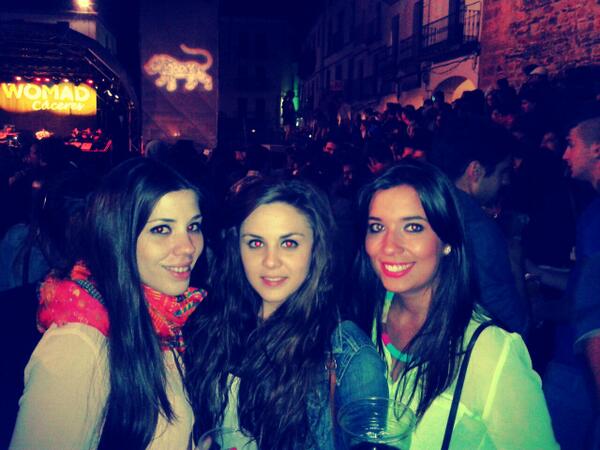 El equipo Punta Cana se va de @womadcaceres <a href="/SaraIzquierdoF/">SARA IZQUIERDO</a> <a href="/CristiLambea/">Cristina Lambea</a> #gemel's   ;-)