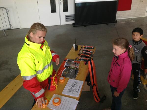 foilzone's tweet image. Meer weten over de reddingsbrigade?! Kom nu kijken op de Triosingel 34 in Culemborg!

RT = fijn!

#brandweer #