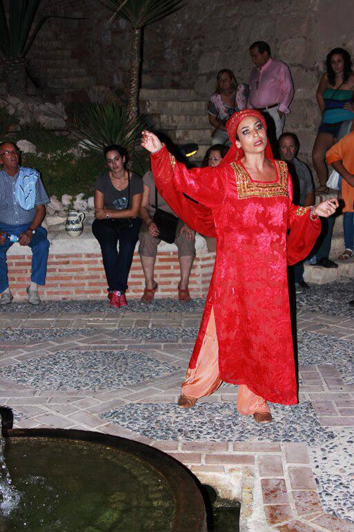 UNAGOZADADEALCA's tweet photo. VISITAS TEATRALIZADAS EN ALCAZABA DE ALMERÍA:"CUENTOS DE ALMARIYA". SÁBADO 11/05.18H30.Inf.:635229998-667316862. RT http://t.co/xNX7tEtFvk