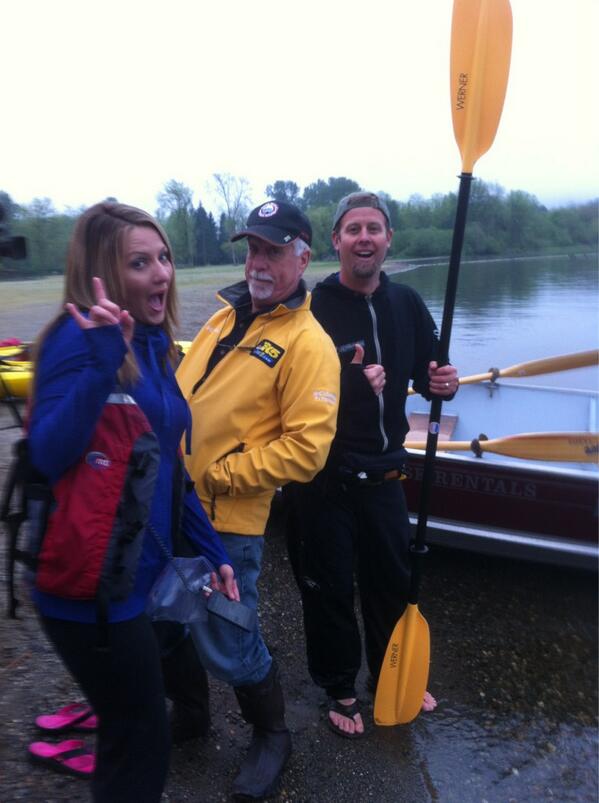 KayakAlki's tweet photo. @cjohnsonking5 at #nwpaddlingfestival come join us Saturday at Lake Sammamish State Park http://t.co/Ea0t2AfodR