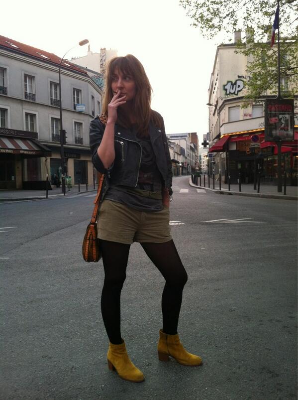 MonaAchache's tweet photo. @camillechamoux Mercredi 6h50. Une gazelle à l'aube. #Fetedefindefilmadeux http://t.co/u6PZyOInt3