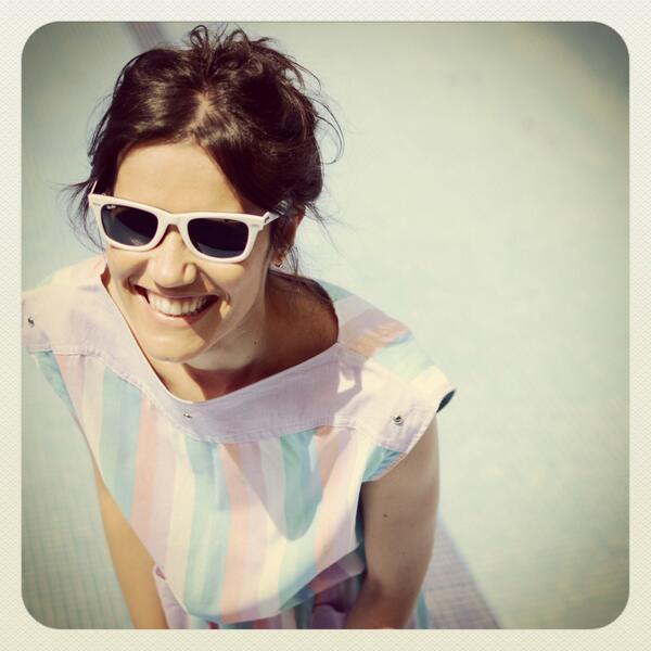 pete_LF's tweet photo. @virvin_virginia SS13
#vintage #summerandlife #virvin #vintagedress #summertime #vintagelook #sunglasses http://t.co/YqygFBIW9Y