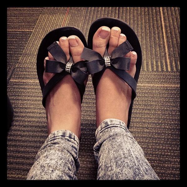 ZapposCulture's tweet image. Favorite shoes! #eyezapp #corevalue8 #zapposinstachallenge by heytherej9