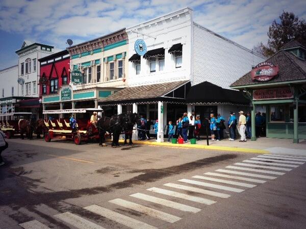 First school loading on their Mackinac Island Carriage Tour. Have fun everyone!