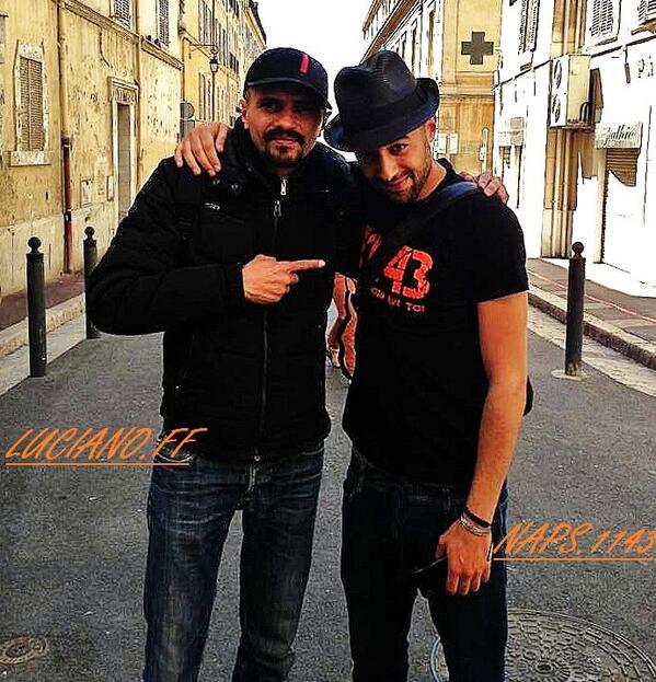 NapsOfficiel's tweet photo. Comme Luciano, oué j'ai les mains sales.
#luciano #ff #naps #1143 #rap #marseille #legende #inspi #experience #plume http://t.co/WfzqDeB2nd