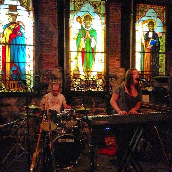 cprince22's tweet photo. Tonight we are excited to support Marcella Rose (FL) at John Harvard's (Harvard Sq). Tonight we get loud ... http://t.co/vjog3wKTqc