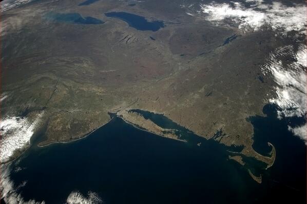 RT <a href="/Cmdr_Hadfield/">Chris Hadfield</a>: Chesapeake to Cape Cod to Lake Huron - in a glance, so much history, geology and geography.