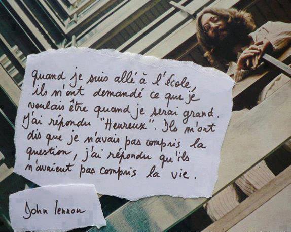 MayMKR's tweet photo. #john_lenon #heureux http://t.co/puX4SqEthQ