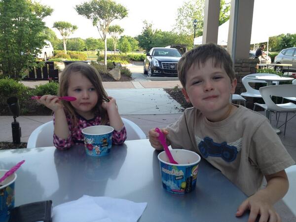 stofa's tweet image. Didn't make it to Taste of Alpharetta tonight, but we had time for #menchies in Crabapple! #oneupper