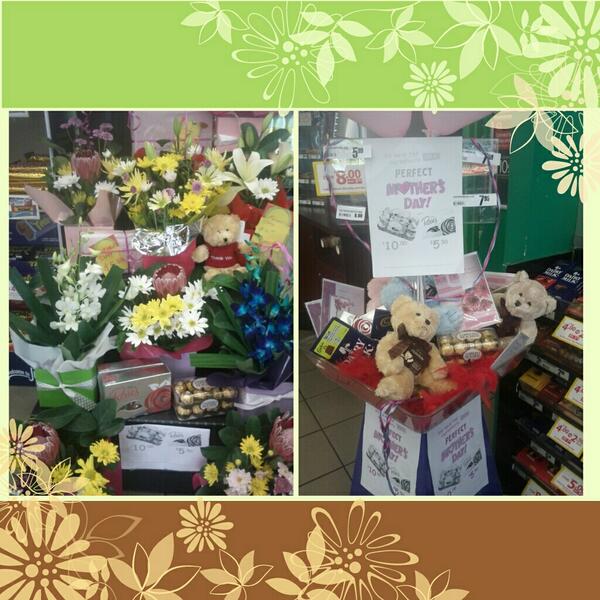FemaloneySandy's tweet photo. Happy mothers day to all the mums and grandmothers from kingston http://t.co/GanidwmEKN