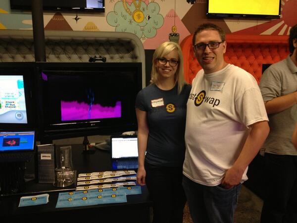 postSwap's tweet image. We are at the @TechCocktail mixer!