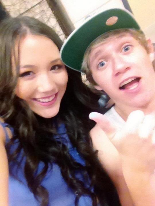 ManikaOfficial's tweet photo. #ThrowbackThursday! #UpAllNightTour with my favorite Irish man!! :) @NiallOfficial http://t.co/P23QCixM8P