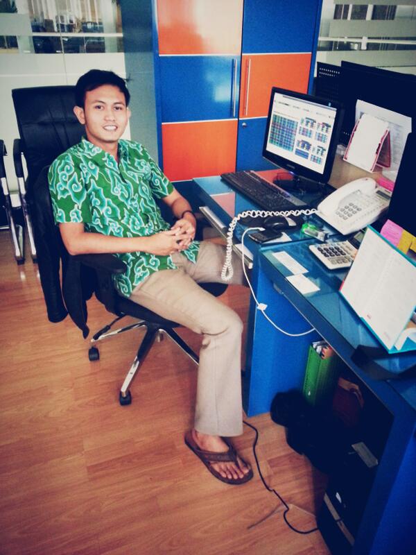 v_sey's tweet image. #megaMendung di jumat yg mendung... cc:@KikiIsmail @sabilurrasad @bmi_edi @aku_youtz