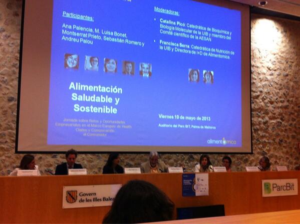 BIOIB_Cluster's tweet photo. Mesa redonda Alimentación Saludable y Sostenible con @Alimentomica @palencia_ana @Unilever apoyo @RTCIB @parcbit http://t.co/puHaywt5bv