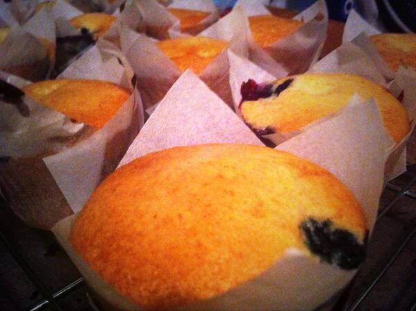 Get some muffin lovin' at #communitybakesale @JCCManhattan 5/12 from 11-3.   All proceeds to <a href="/GiftofLife/">Gift of Life</a>.