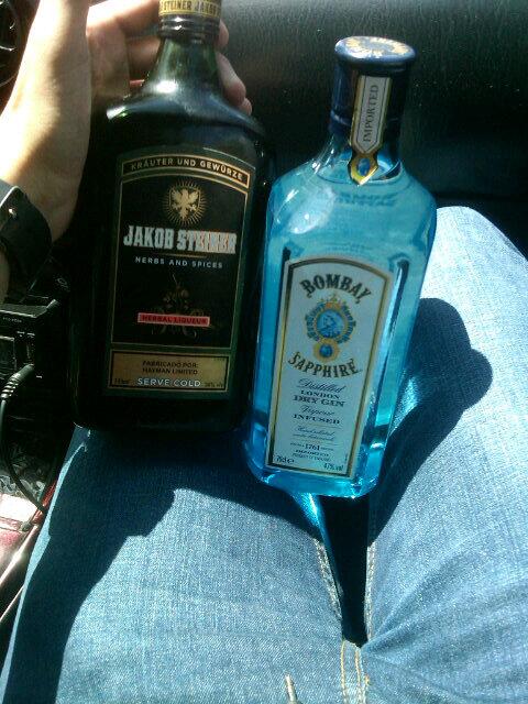 Martin_94R's tweet photo. Viernes de locura #SEM #CMRB http://t.co/T5F6ZbeIJU