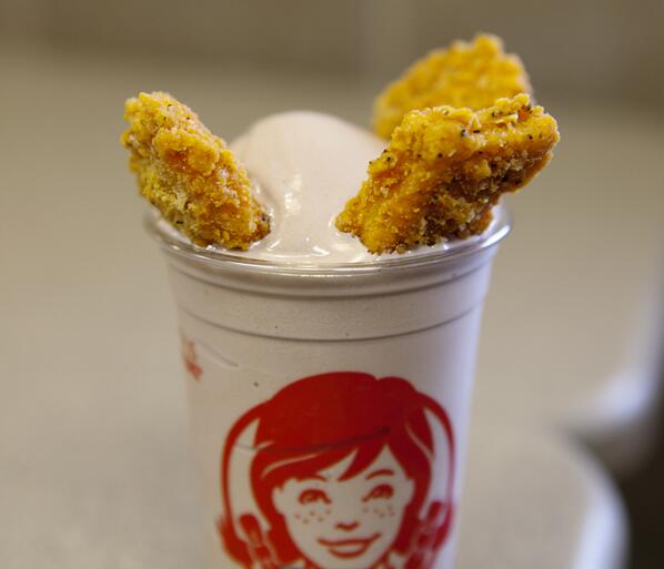 Chicken nugget r34. Чикен Наггетс персонажи. Китти Наггетс. Chicken Nugget арты. Chicken Nugget tik Tok персонажи