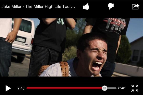 wtvlauren's tweet image. @jakemillermusic lol😂 jake i'm going to your show with a broken finger that i just had surgery on #notmissingthis 😘