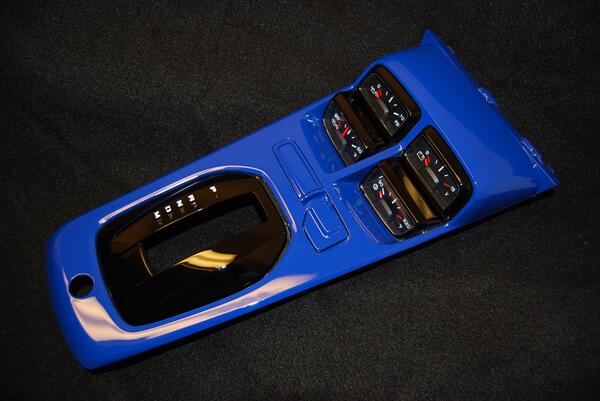 402Motoring's tweet photo. Custom Painted Camaro Console #camaro #402Motoring #camaross #njcustomshops #bestnjcarcustomshop #monmouthcountynj http://t.co/RCO06swxX5