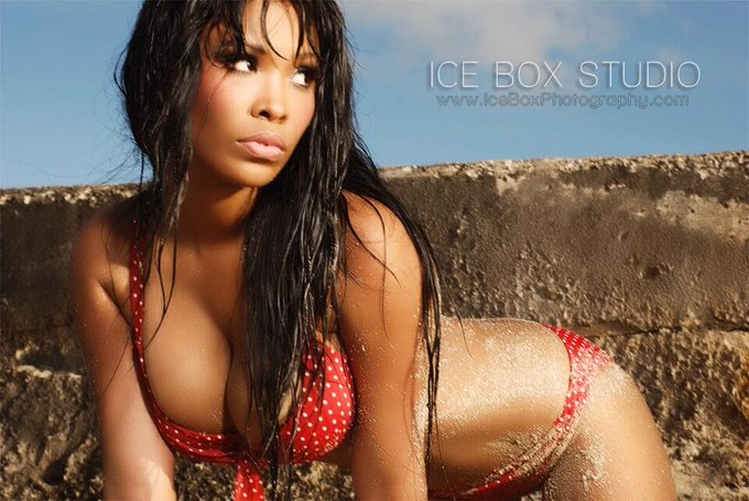 I've had the honor to work with so many great photographers... The FIRST being @MR_ICEBOXStudio  (peanut)