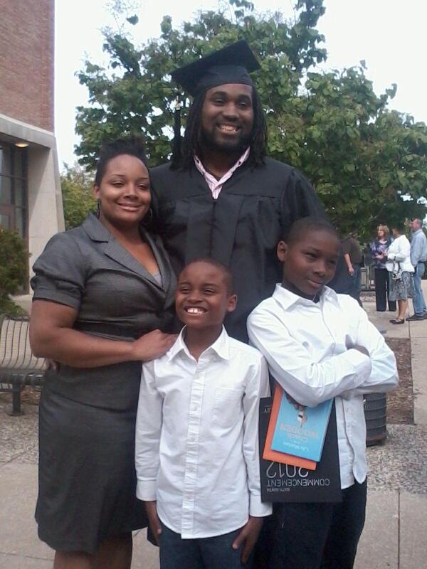 drums1's tweet photo. Great day with my beautiful wife and two sons graduating with my coaching degree. http://t.co/wpELVWTO24