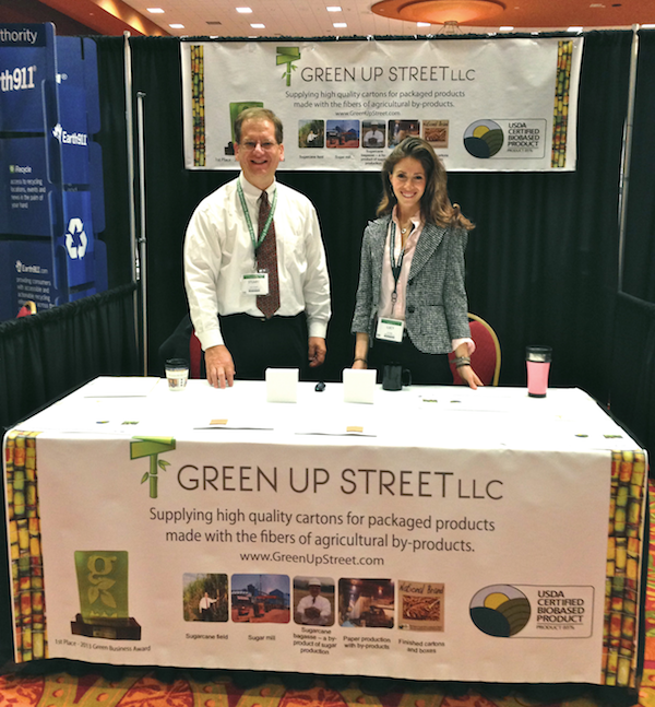 StuartSchaefer1's tweet photo. Exhibited at 'invitation only' 2013 Walmart Sustainable Packaging Exposition for Walmart's 1,000 largest suppliers. http://t.co/j3HKvLVGS0