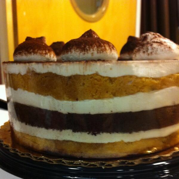 Pas yisroel Tiramisu? Could it  be true? Thx pomegranate! Buy me at #communitybakesale in  memory of Ayelet Galena.