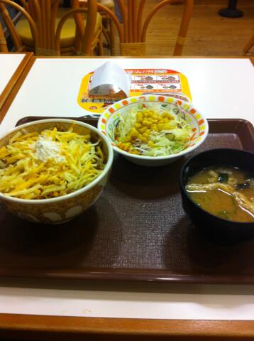 Galaxy_k310's tweet photo. とりあえず、登戸からくそ遠い。。もう足が棒(/ _ ; )しばしの休憩。。 http://t.co/Nn5A4784Jc