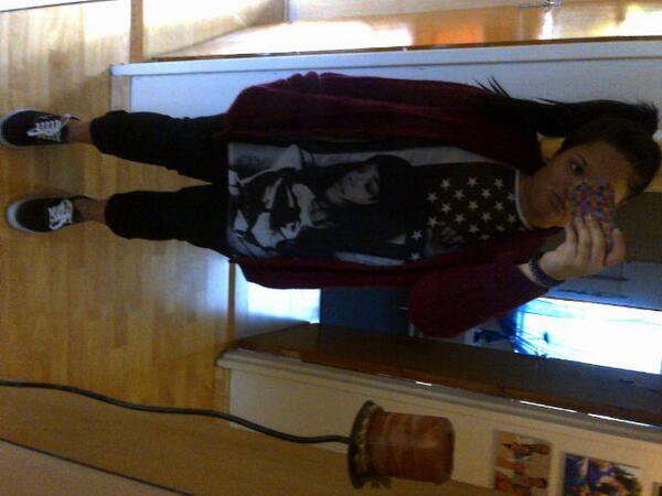 Yeah! Don't knw what I'm doing! Hahaha #bored