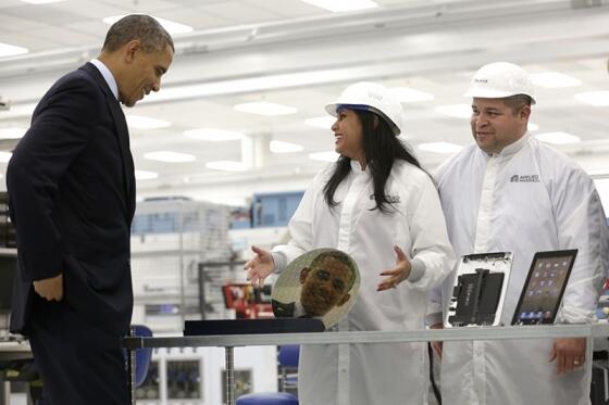 BarackObama's tweet photo. Two heads are better than one. #science http://t.co/QA0cbU5YDw