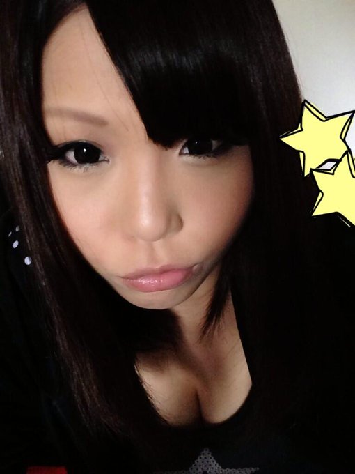 おはようございます( &acute; ▽ ` )ﾉ今日は撮影です！早起きりおんちゃんでした(・&epsilon;・｀*) http://t.co/E4q7ID31Os