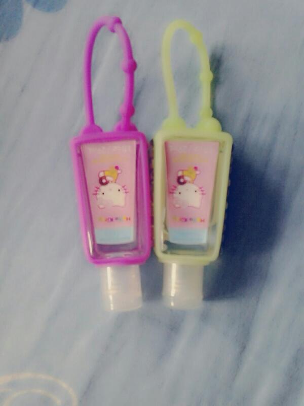 Nisnum_hanum's tweet photo. Bisa viapulsa sist? RT @ShopIshop: pocketbac+holder cuma 22 ribu/pcs (ready stock) http://t.co/mueeAGTMHa