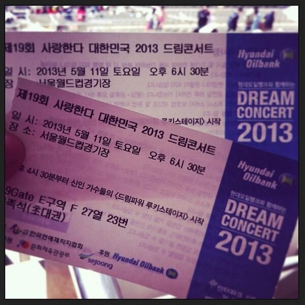 [PIC][11-05-2013]Hình ảnh mới nhất từ Đại nhạc hội "Dream Concert 2013" của SNSD BJ94FRGCMAAJ6Nt