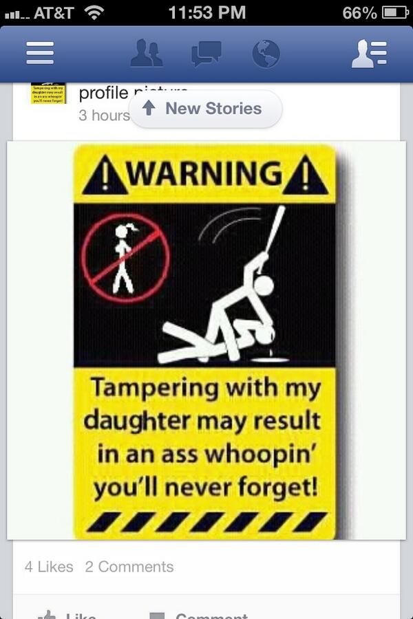 AntisocialEq's tweet image. This became my dad's profile picture shortly after he determined that my shorts are "too short." 😒

#ReallyDad