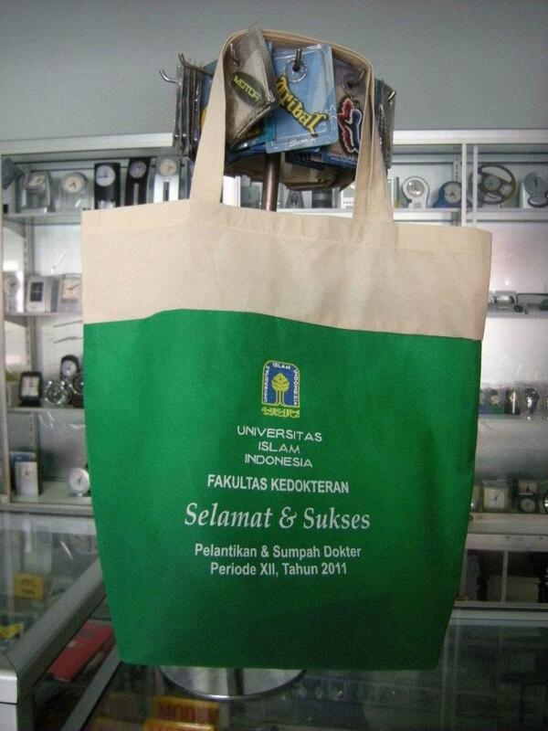 taskainfuring's tweet image. Isu #tas #taskain #tasfuring Diangkat oleh @taskainfuring asli #jogja Pin BB 327432C0 #iklan