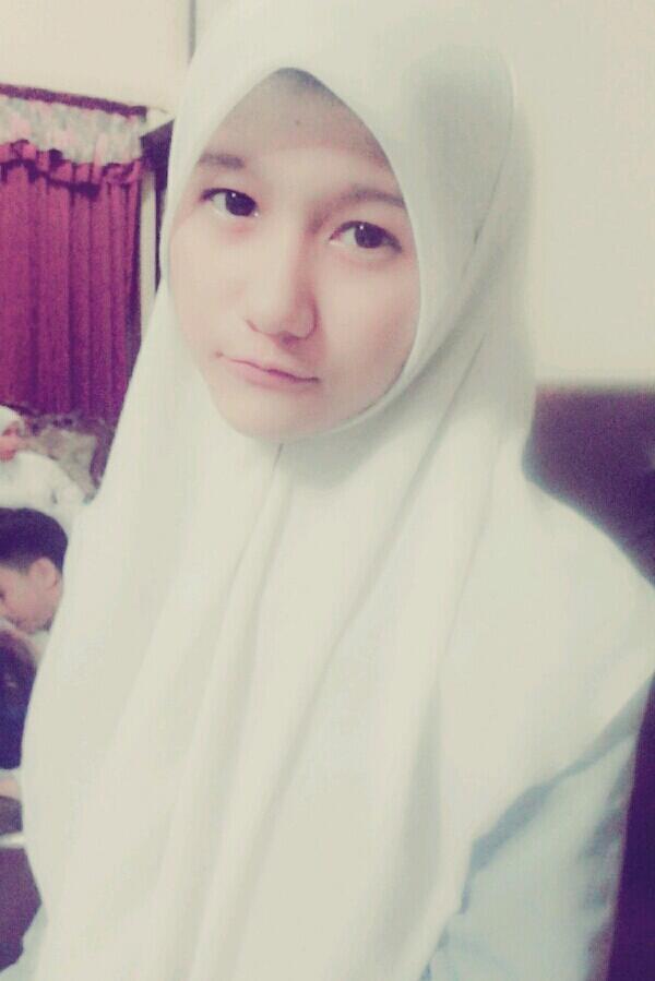 andianifemmy's tweet photo. Oke!"@Via_JKT48: Ayooo sholat dzuhur ya :-) http://t.co/ov2XhlGL9h"