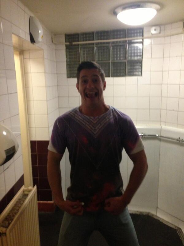 tommycock69's tweet image. @dsul9 @misdanielleaa @scottmckee88 #tiedye #hench #samehead