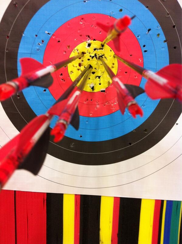 Chris_S_Addison's tweet photo. A broken v-bar and a single short rod later; I'll take that! #archery http://t.co/msKsZX778J