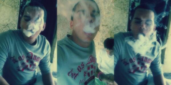 TheSiiTuuaTiiOn's tweet image. #Smokee On