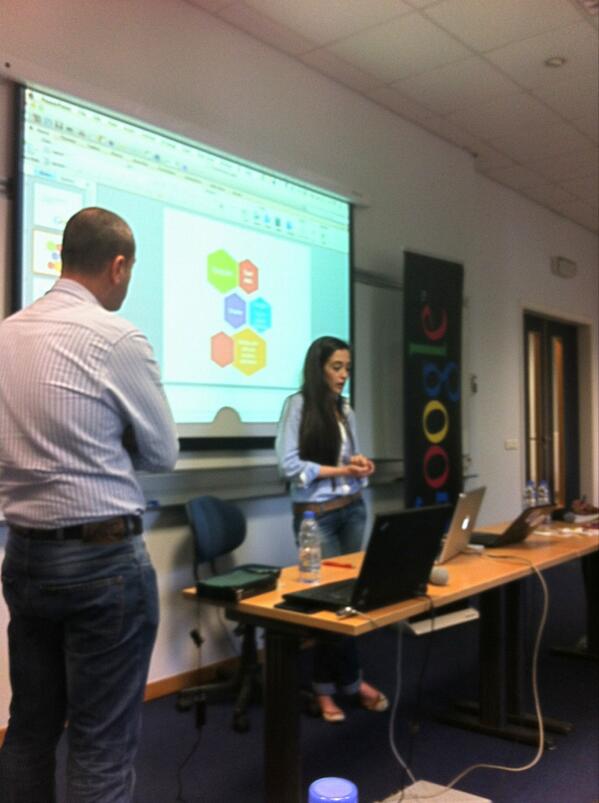 graciasoued's tweet image. Live from #GoogleWorkshop at #ESA