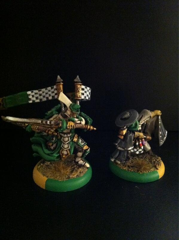 QuickworkMinis's tweet image. Got some models done up this weekend #getitpainted