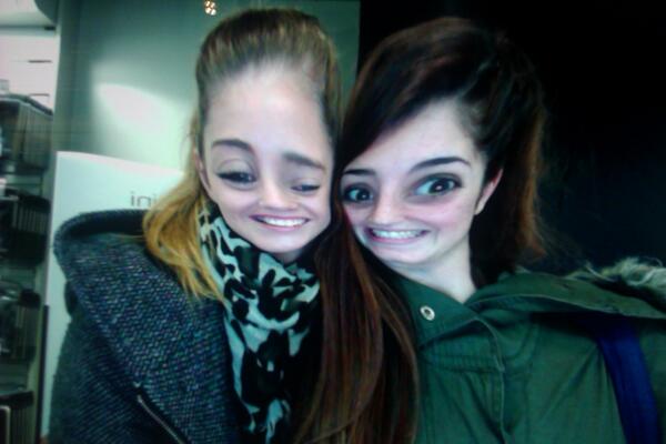 Holuu <a href="/AngelaMartin30/">Angela Martin</a>