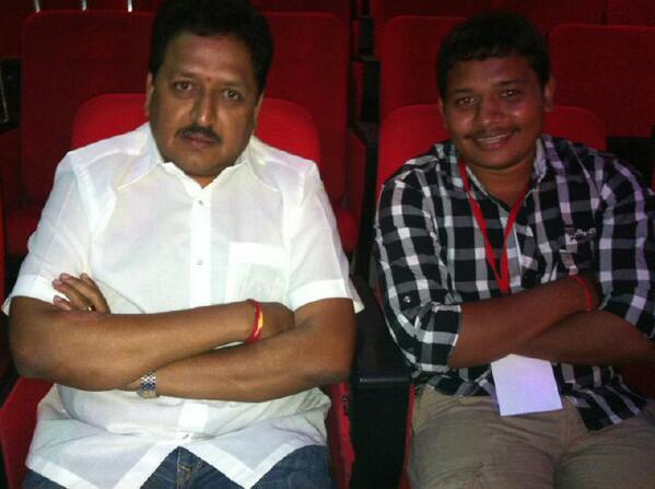 sivacherry9's tweet image. With boss at yesterday. #iddarammailtho audio launch :)