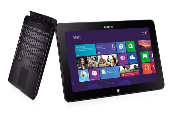SamsungMaroc's tweet photo. Le socle transforme votre tablette en ordinateur portable ... vous n'aurez plus à choisir dorénavant ! #ATIVSmartPC http://t.co/NHREJJ9OzP
